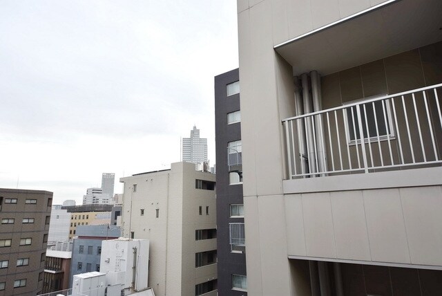 スイート・ワン・コートの物件内観写真