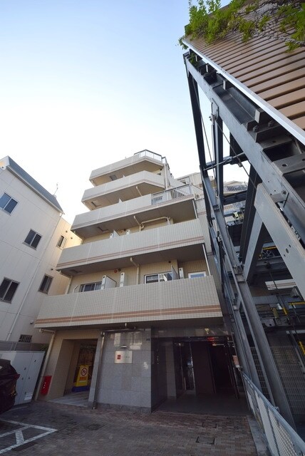 ドゥーエ西大島の物件外観写真