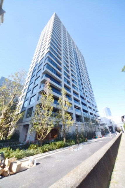 ローレルタワールネ浜松町の物件外観写真