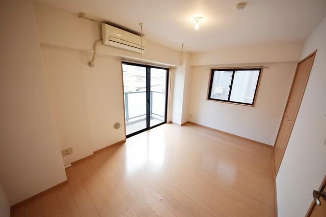 パシフィックモナークの物件内観写真