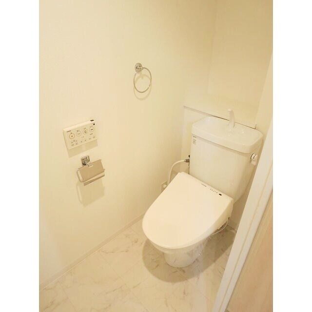 ドゥーエ新川の物件内観写真