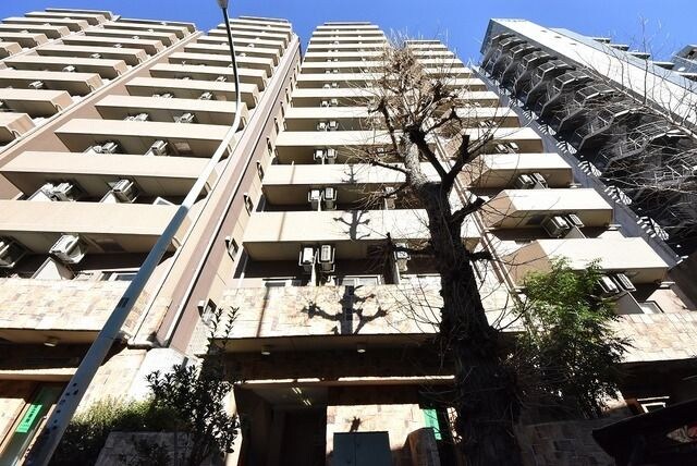 リクレイシア西麻布I番館の物件外観写真