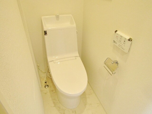 レビスタ白金高輪の物件内観写真