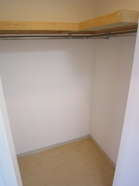 ドゥーエ新川の物件内観写真