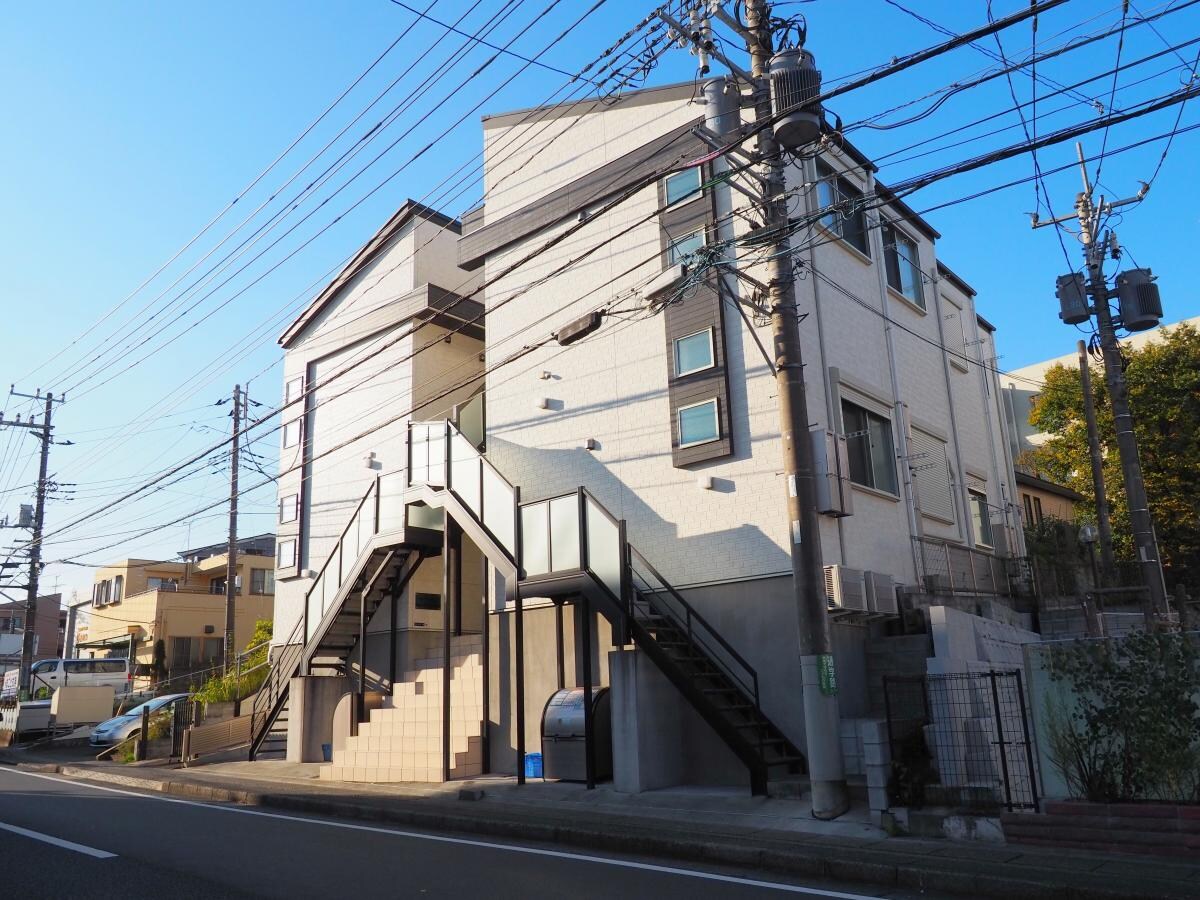 アザーレ・パッシオ生田弐番館の物件内観写真