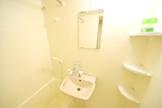 ティアラ梶ヶ谷弐番館の物件内観写真