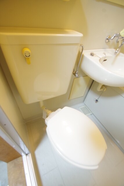 フローラル町田の物件内観写真