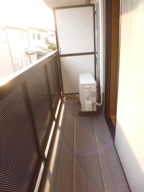 アムールグランシャリオ　の物件内観写真