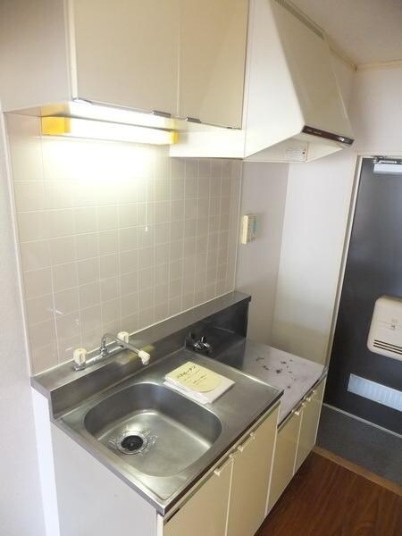 クレッセントハウスの物件内観写真