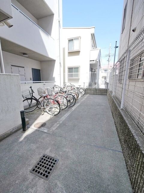 エスティメゾン登戸の物件内観写真