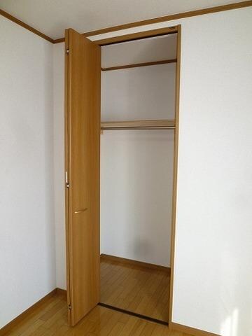 グリーンハイツ黒川第２ビルの物件内観写真