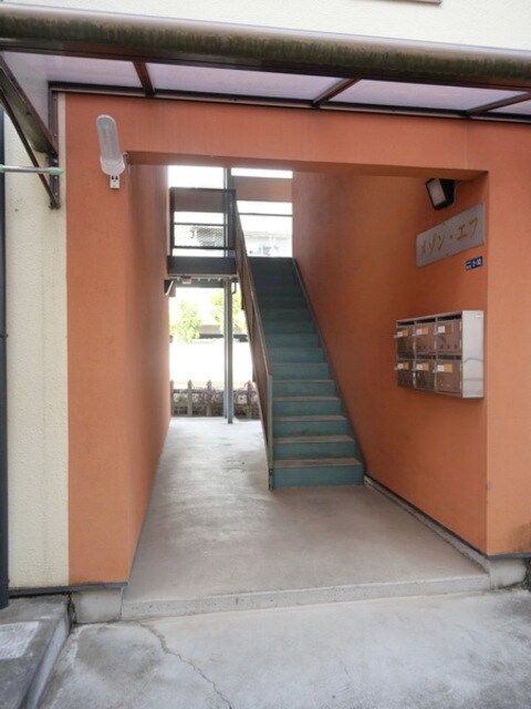 メゾンエフの物件内観写真