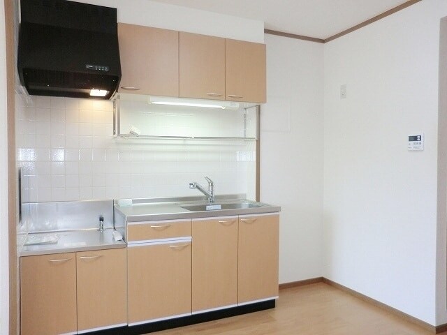 ラシーヌ弐番館の物件内観写真