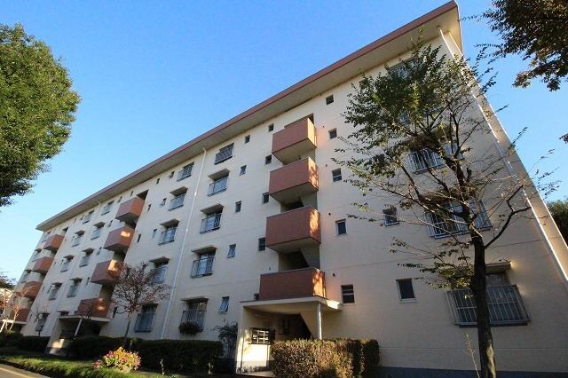 松が谷団地６の物件外観写真