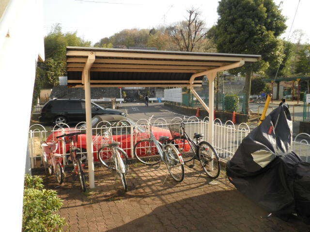 サバーブス根来の物件内観写真