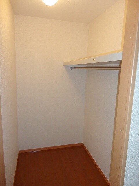 若葉ハイムの物件内観写真