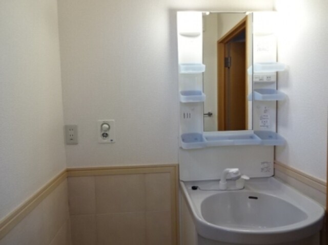 ゼファーコートの物件内観写真