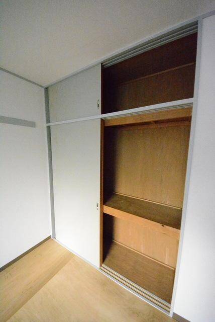 レジデンス第７石川の物件内観写真