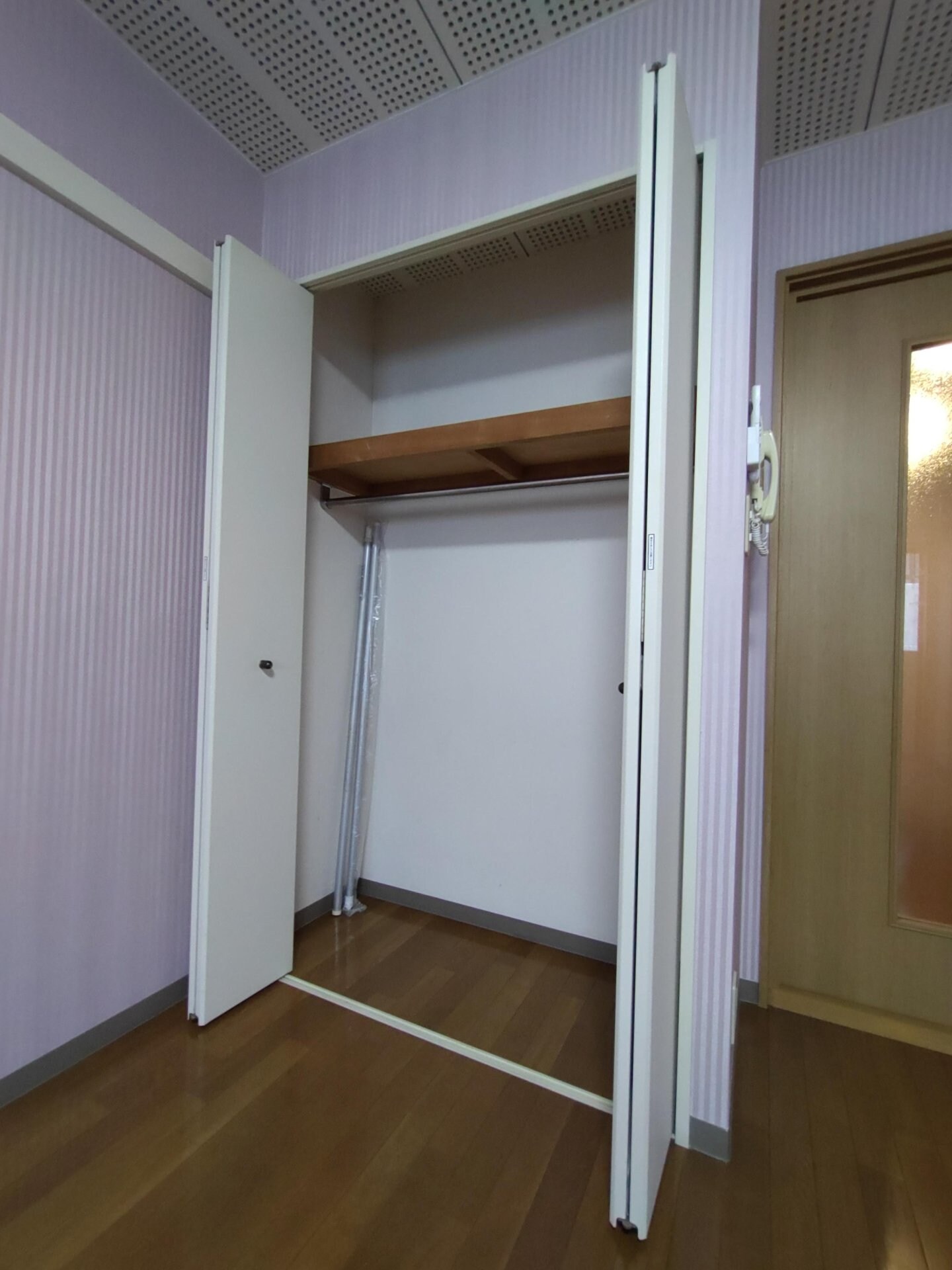 レトワル明神町の物件内観写真