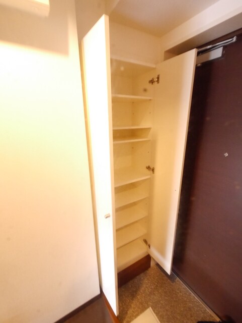 コーラルリーフ大塚の物件内観写真