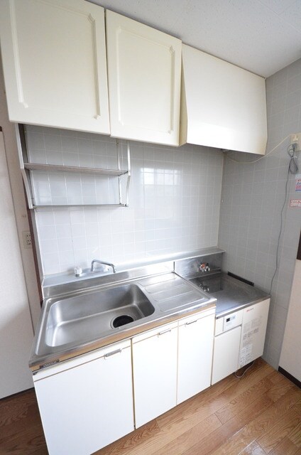 ビューハイツウィンディアBの物件内観写真