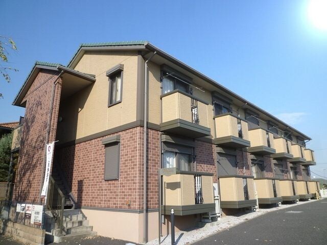 フローラの物件外観写真