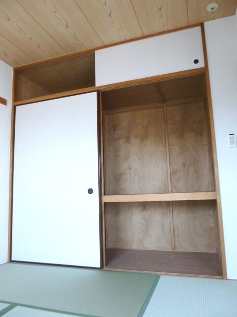 モンティクロ壱番館の物件内観写真