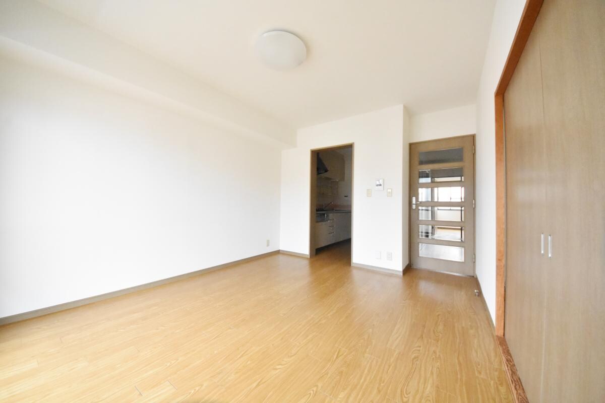 サンヒルズ上大岡Bの物件内観写真