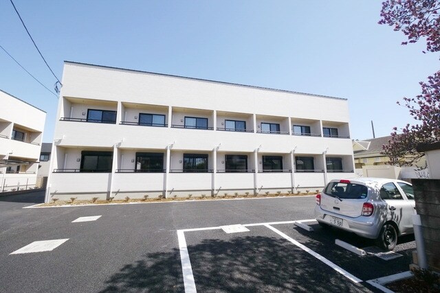 モンペラの物件外観写真