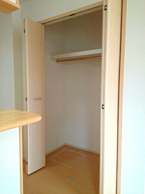 シンフォニア・IIの物件内観写真