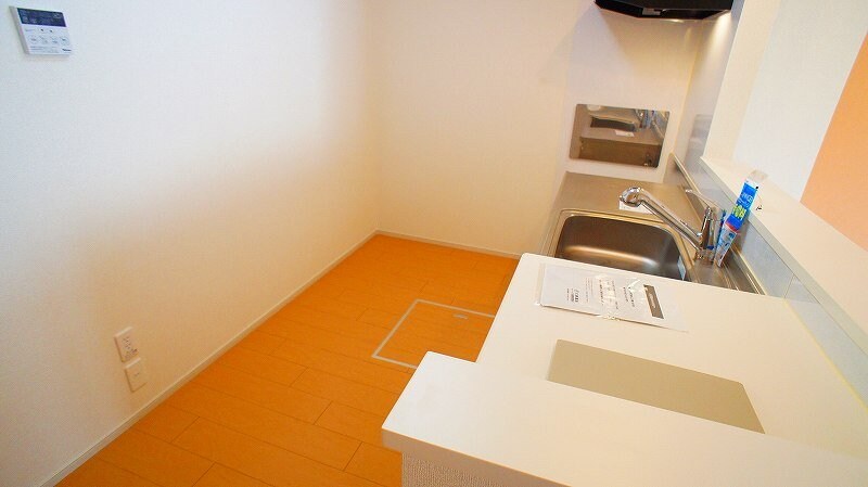 リヴァー　サイド　ヴィラ　Ｂの物件内観写真