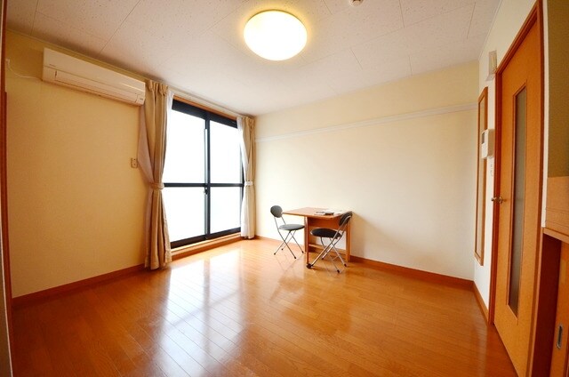 レオパレスサカサガワの物件内観写真