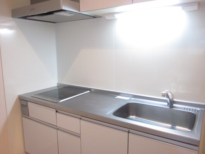 ガーデンヴィラＭＩＹＡＢＩの物件内観写真