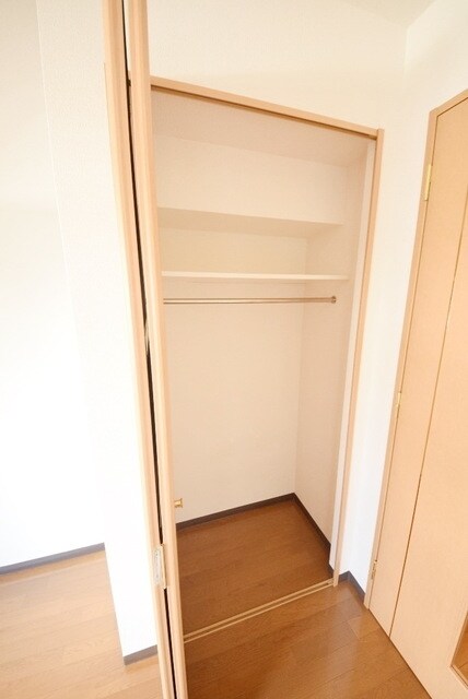 レジディア新中野の物件内観写真