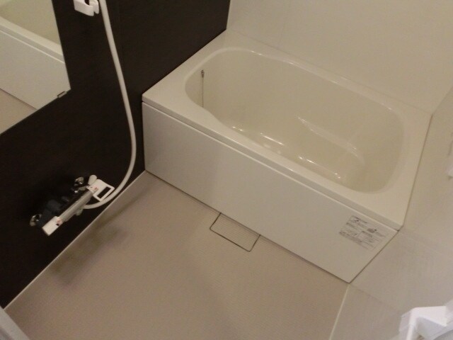 ＡＶＥＮＩＲ渋谷本町の物件内観写真