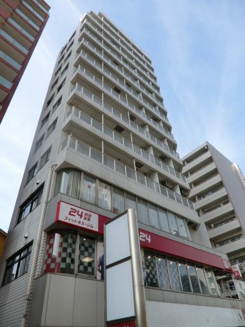 ＯＮＥ　ＲＯＯＦ　ＦＬＡＴの物件外観写真