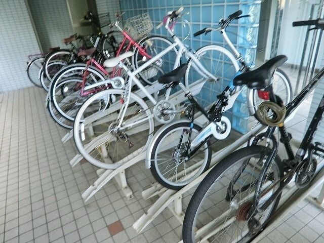 キャパシタス中野の物件内観写真