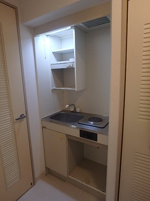 サンパレス松庵の物件内観写真