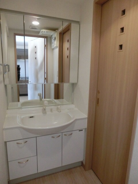 ルーブル鷺宮六番館の物件内観写真