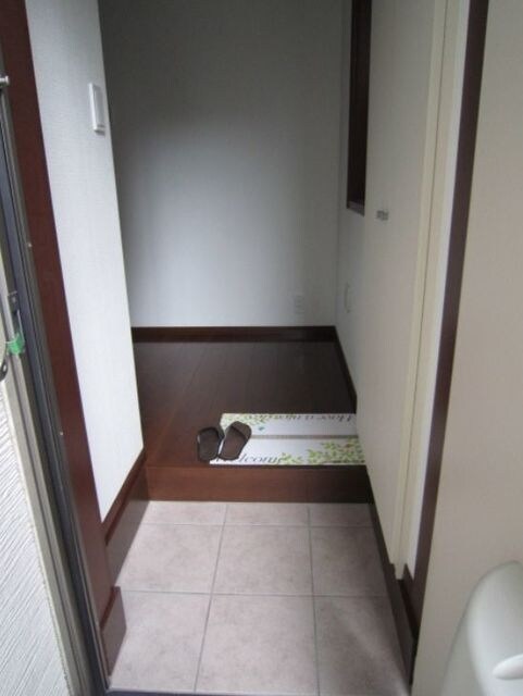 メゾンショウエイの物件内観写真