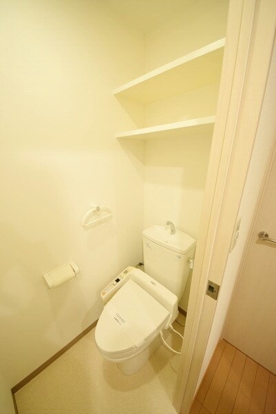 プレミール松庵の物件内観写真