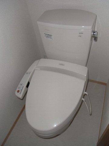 コンフォート若松町の物件内観写真