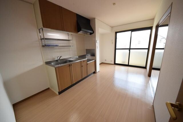 アベニューの物件内観写真