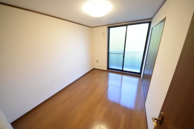 アムール HAPPINESSの物件内観写真