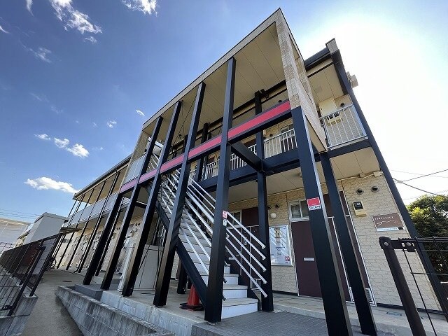 レオパレスＫＥＩ５の物件外観写真