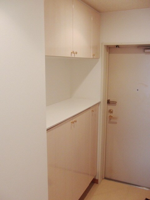 リーベスト東中山の物件内観写真