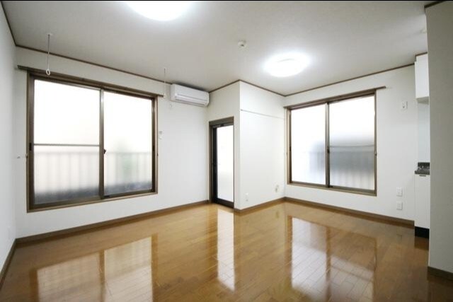 イーストビレッジの物件内観写真