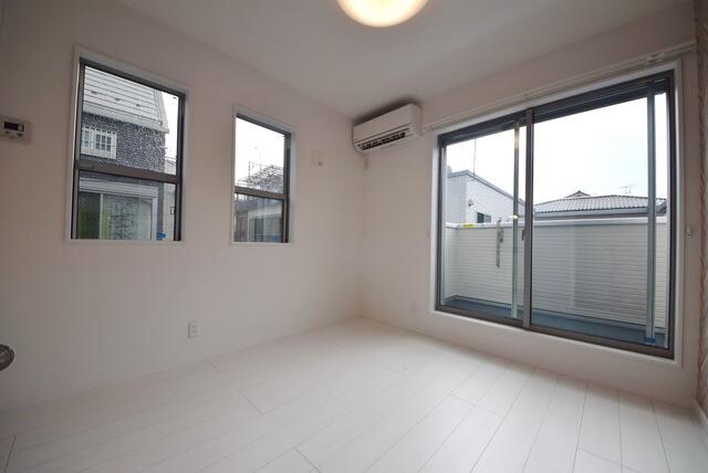 アパートメント新小岩Ｂ棟の物件内観写真