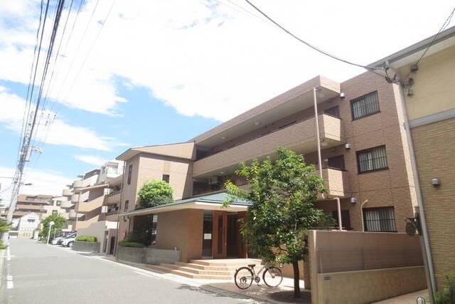 グレース・スクエアの物件外観写真