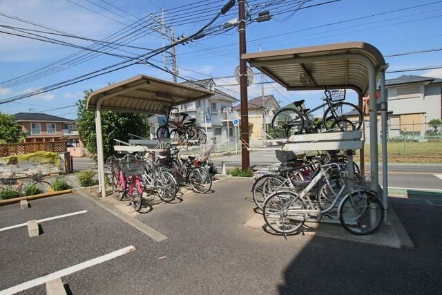 フルーエント芝山の物件内観写真